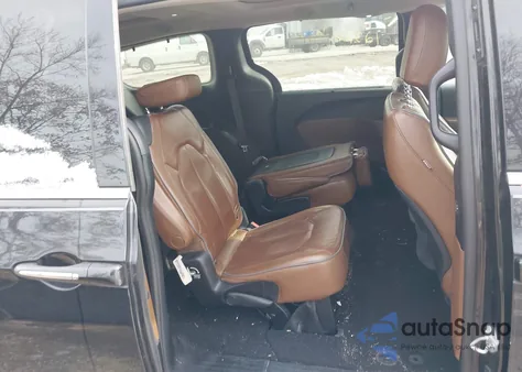 2017 Chrysler Pacifica Limited from USA, damaged, VIN 2C4RC1GG5HR504455